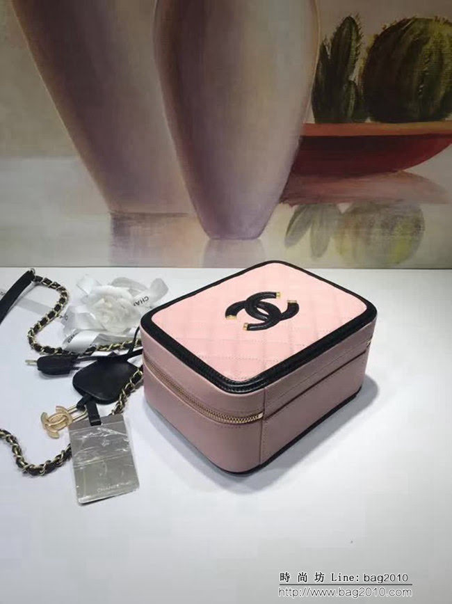 香奈兒CHANEL93342四方盒化妝包 2018新品魚子醬牛皮包 DSC1818